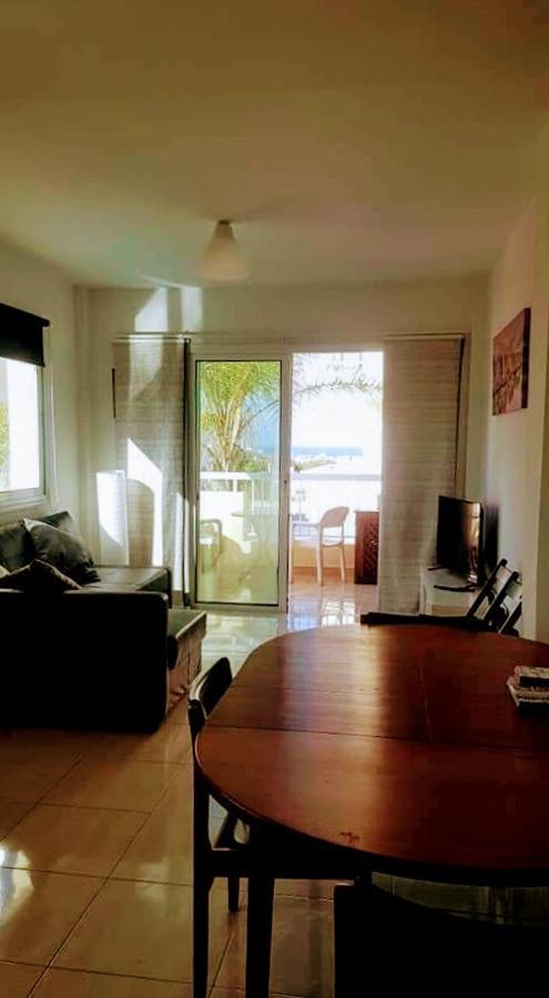 Armstrong Apartment Paralimni Dış mekan fotoğraf